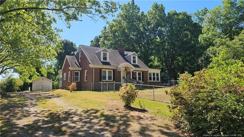 1801 Carthage St, Sanford, NC 27330