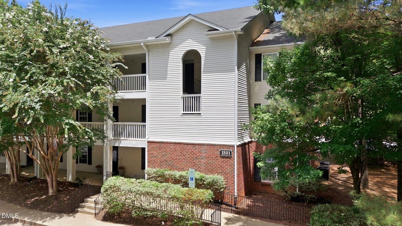 1801 Trailwood Heights Ln #104, Raleigh, NC 27603