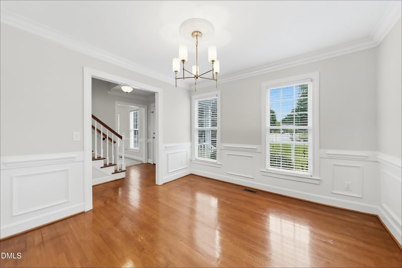 1808 Thorpshire Dr, Raleigh, NC 27615