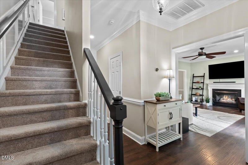 1809 Misty Hollow Ln, Apex, NC 27502