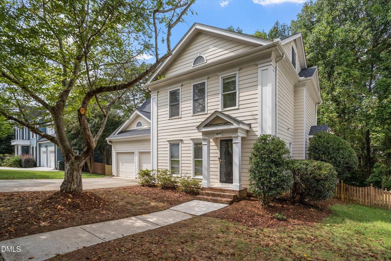 1809 Oakboro Dr, Raleigh, NC 27614