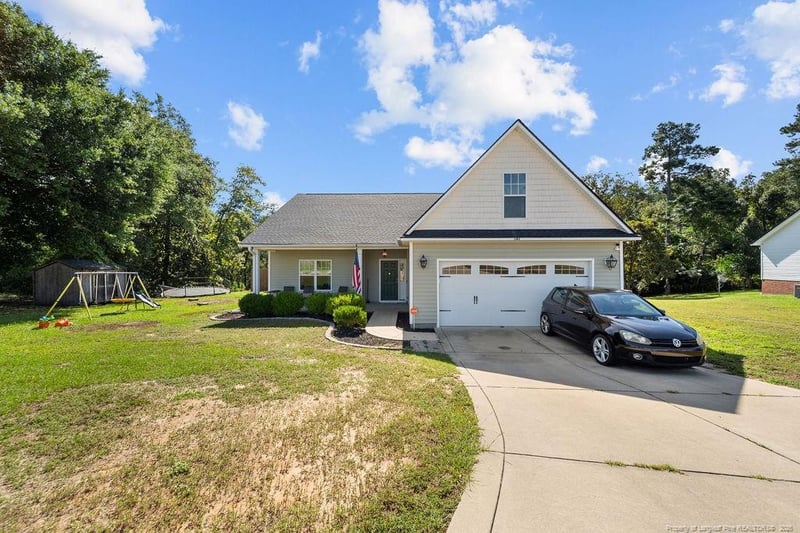 181 Cordelia Ct, Fayetteville, NC 28306