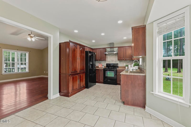 181 Jon Dr, Smithfield, NC 27577