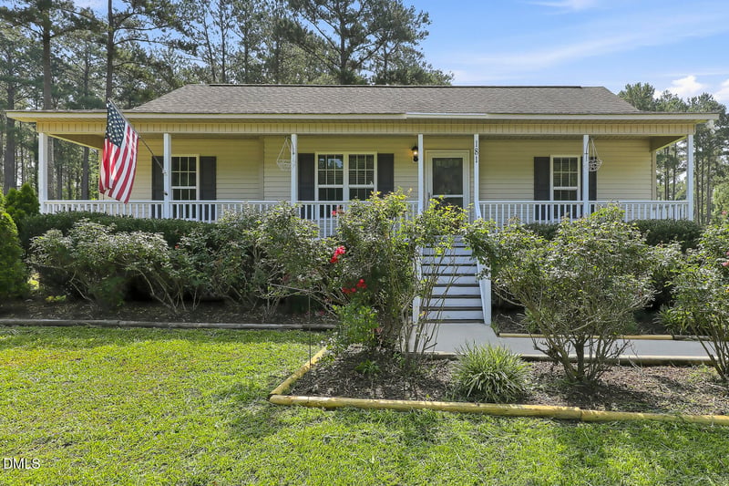 181 Jon Dr, Smithfield, NC 27577