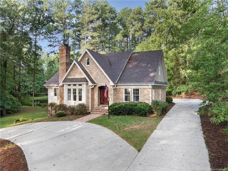 1811 Columbine Rd, Sanford, NC 27330