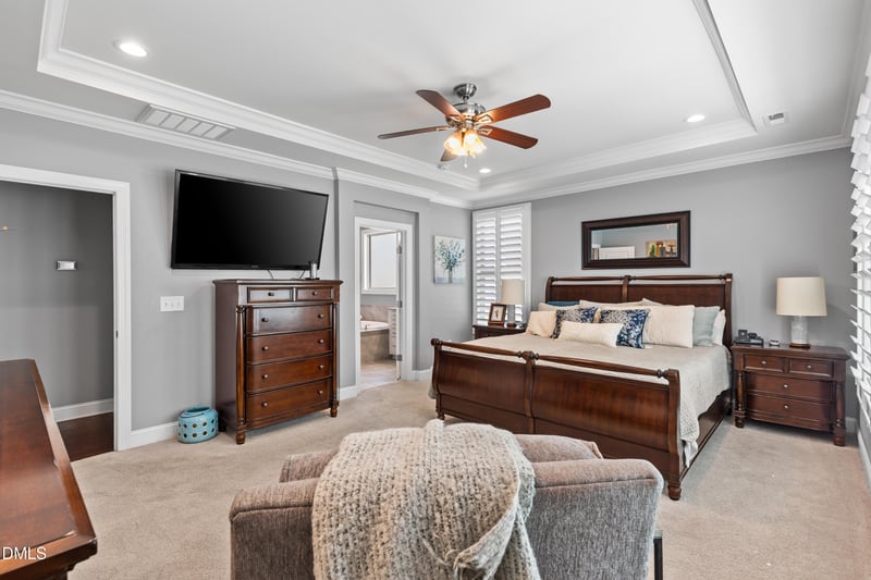 1812 Capstone Dr, Durham, NC 27713