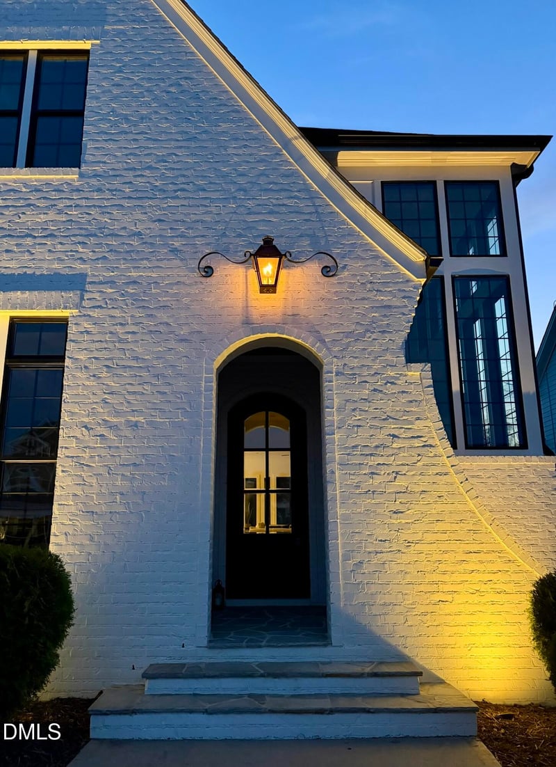 1812 Elderbank Dr, Apex, NC 27502