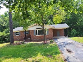 182 Summer Hill Rd, Fayetteville, NC 28303