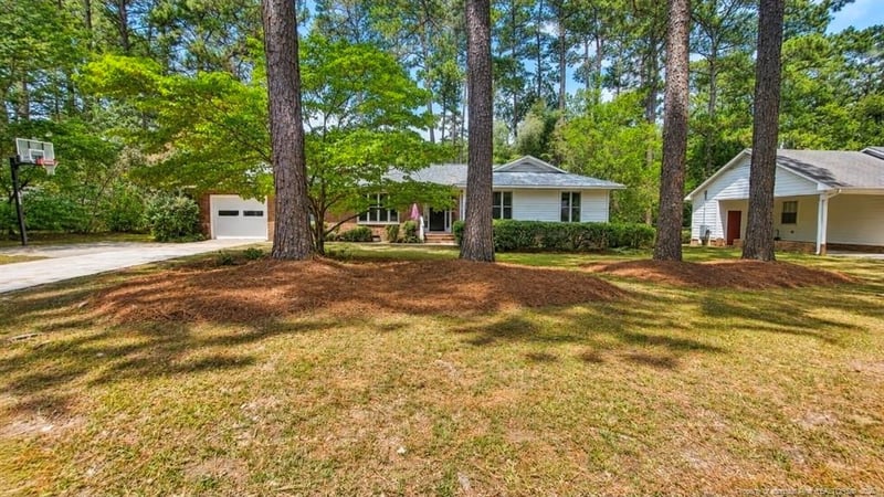 1820 Lasalle Ave, Fayetteville, NC 28303