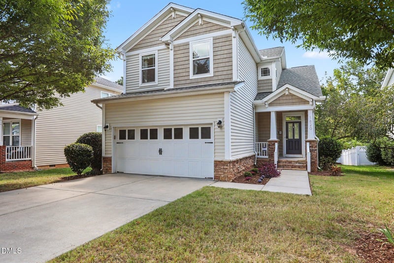 1820 Pear Tree Ln, Durham, NC 27703