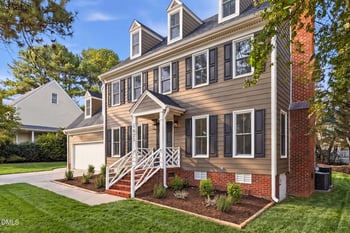 1825 Thorpshire Dr, Raleigh, NC 27615