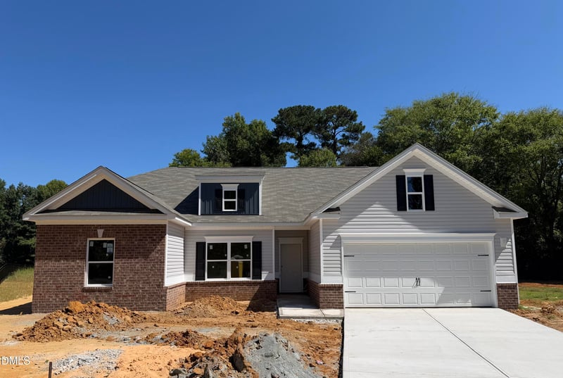 183 Cheshire Downs Ct, Smithfield, NC 27577