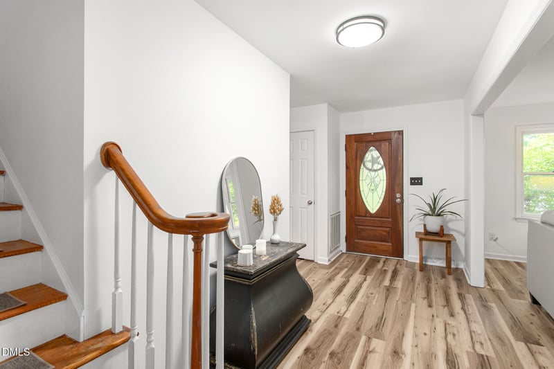 1832 Travis Ln, Burlington, NC 27217