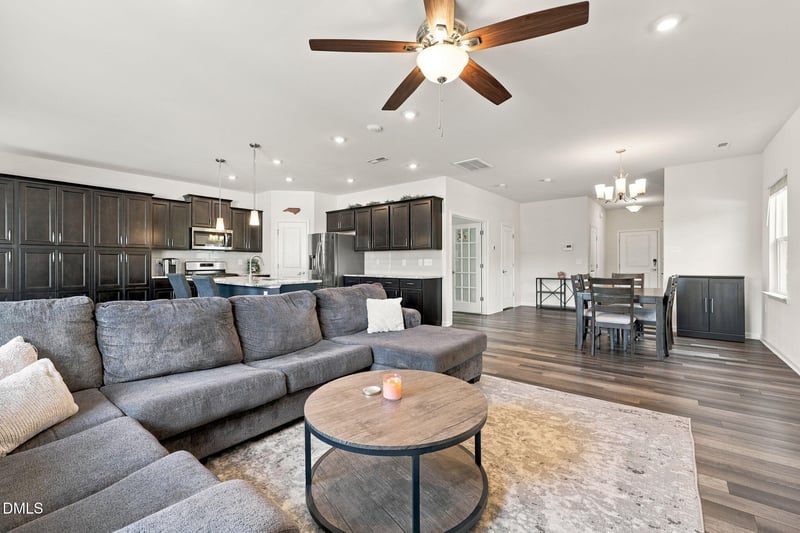 1838 Carlton Links Dr, Fuquay Varina, NC 27526