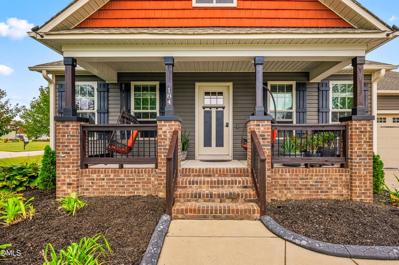 184 Westchase Dr, Clayton, NC 27527