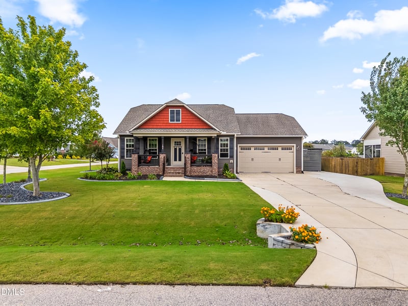 184 Westchase Dr, Clayton, NC 27527