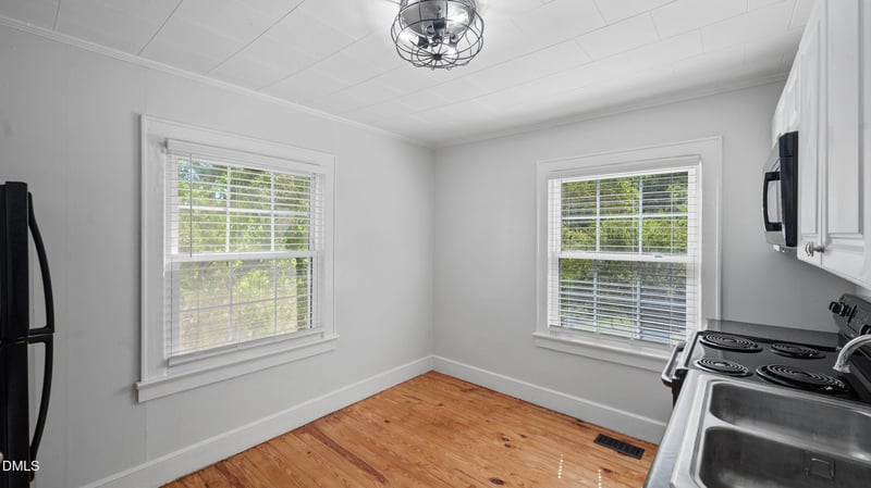 1847 Lower Hopedale Rd, Burlington, NC 27217