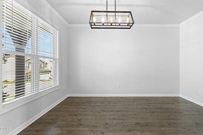 185 Stornoway Ln, Clayton, NC 27527