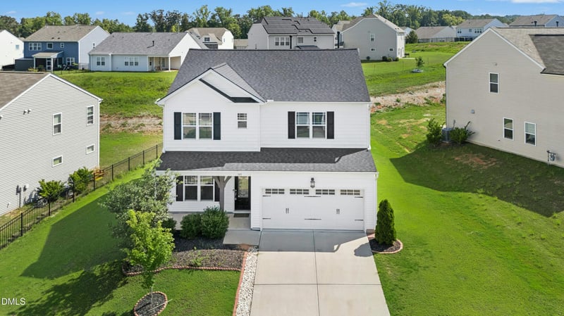 185 Stornoway Ln, Clayton, NC 27527