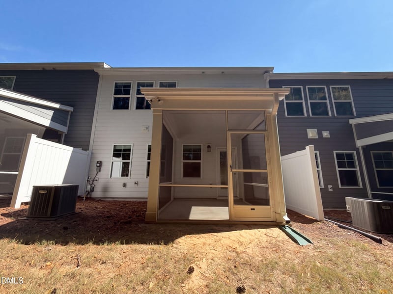1858 Porch Swing Way, Apex, NC 27502