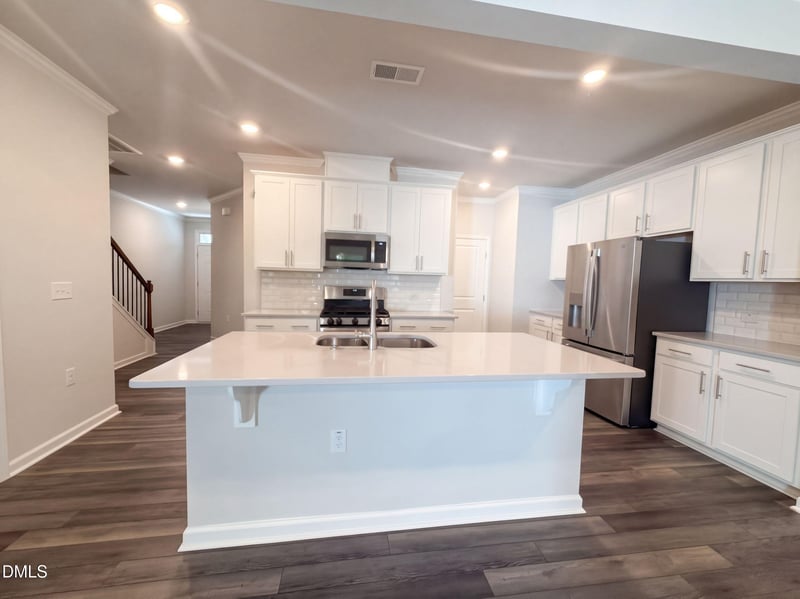 1858 Porch Swing Way, Apex, NC 27502