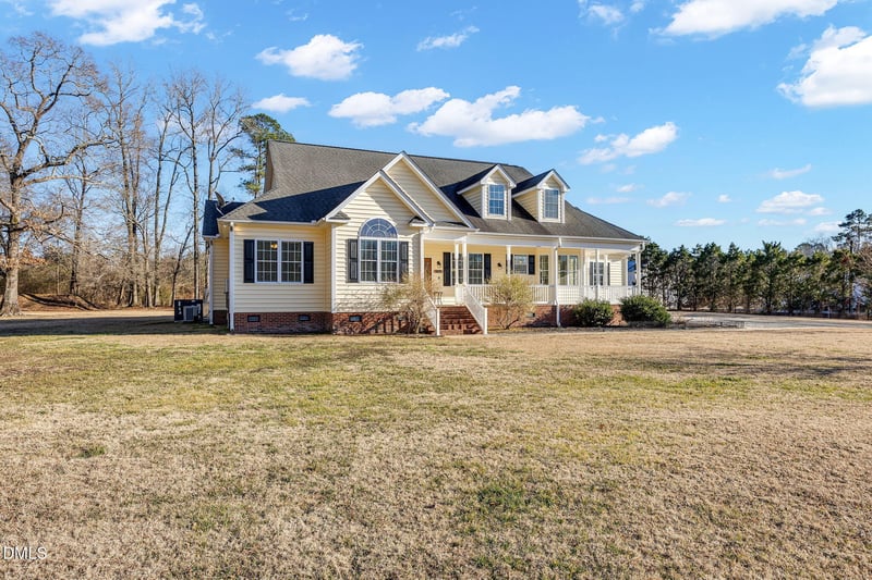 1869 Firetower Rd, Smithfield, NC 27577
