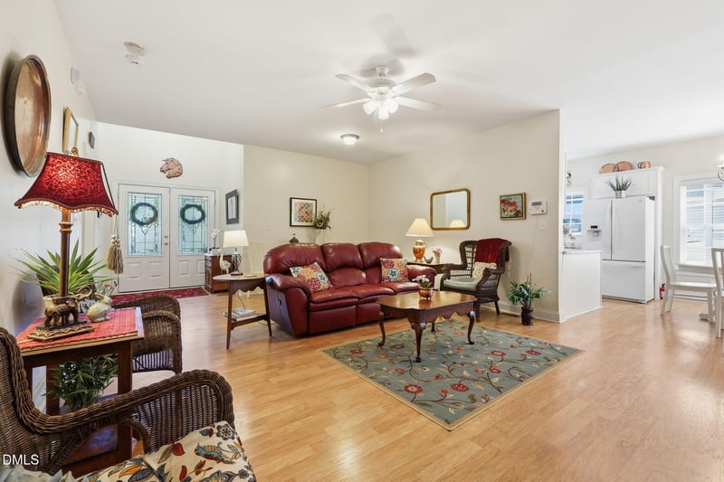 187 Buckaroo Dr, Louisburg, NC 27549