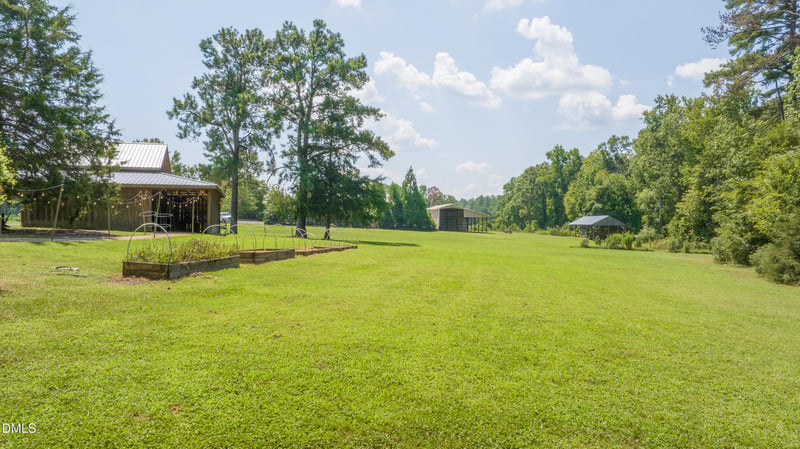 190 Oakley Farm Rd, Chapel Hill, NC 27517