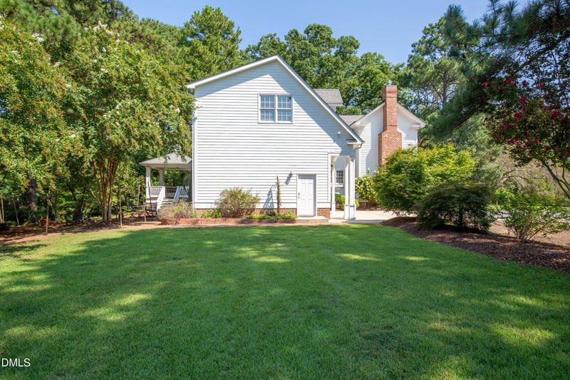 190 Oakley Farm Rd, Chapel Hill, NC 27517