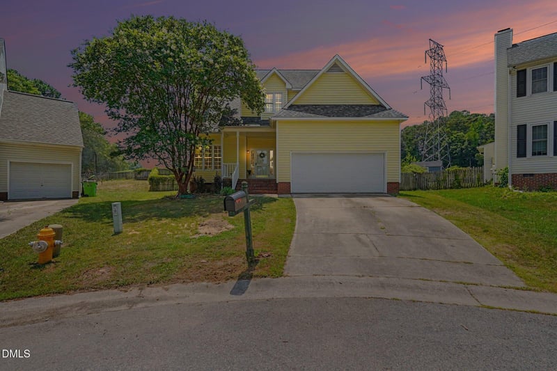 1900 Jupiter Hills Ct, Raleigh, NC 27604