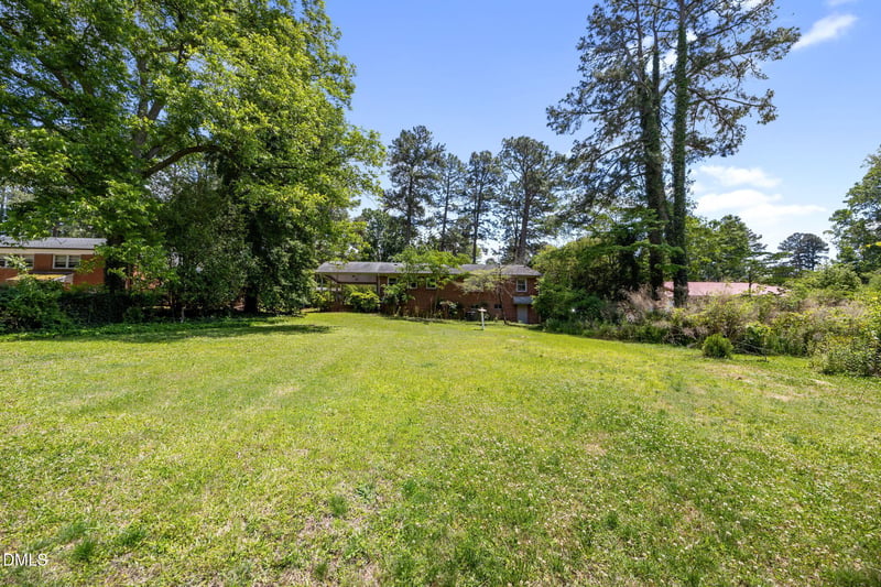 1904 Truman Dr, Sanford, NC 27330