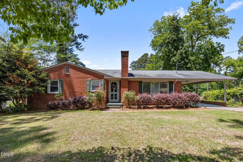 1904 Truman Dr, Sanford, NC 27330