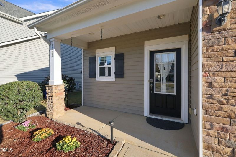 1908 Hinswood Cir, Fuquay Varina, NC 27526