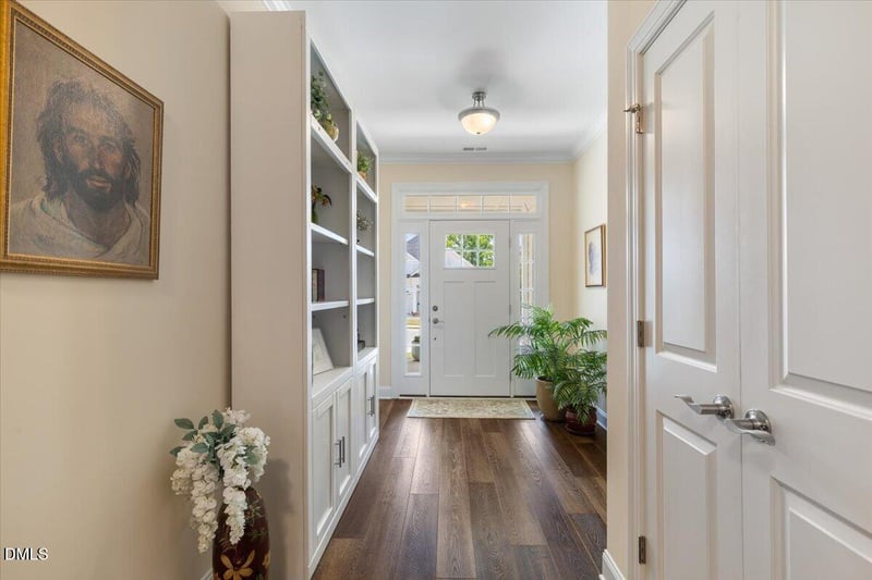 1909 Morning Fog Dr, Fuquay Varina, NC 27526