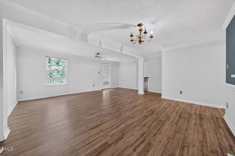 1912 Fox Sterling Dr, Raleigh, NC 27606