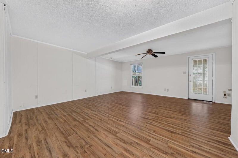 1912 Fox Sterling Dr, Raleigh, NC 27606