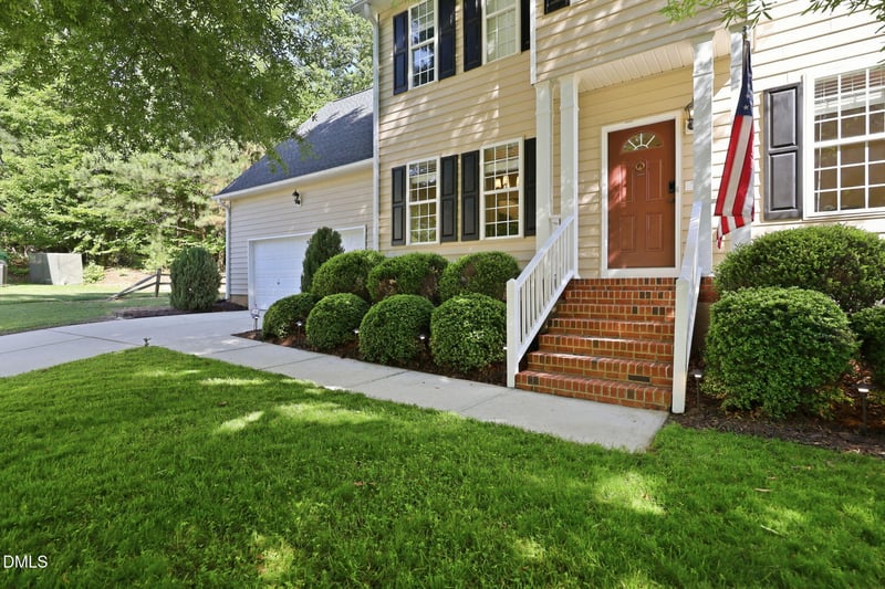 1912 Mystic Dr, Durham, NC 27712