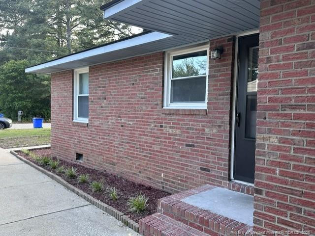 1925 Crestview Dr, Fayetteville, NC 28304