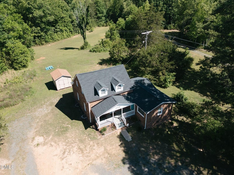 193 Grapevine Dr, Roxboro, NC 27574