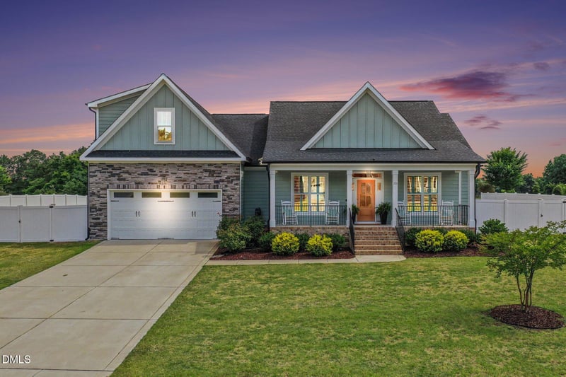 193 Lambert Ln, Fuquay Varina, NC 27526