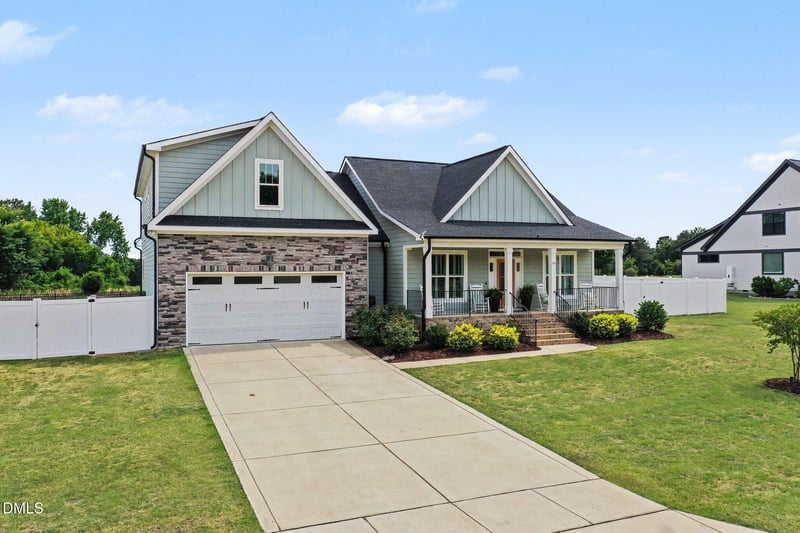 193 Lambert Ln, Fuquay Varina, NC 27526