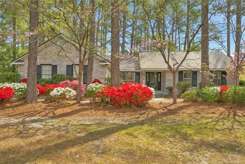1933 Merrimac Dr, Fayetteville, NC 28304
