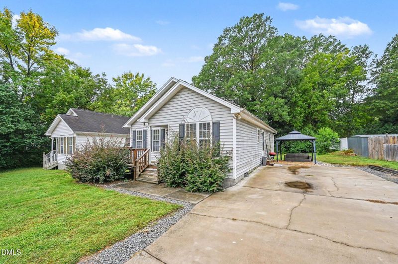 1937 Birmingham Ave, Durham, NC 27704