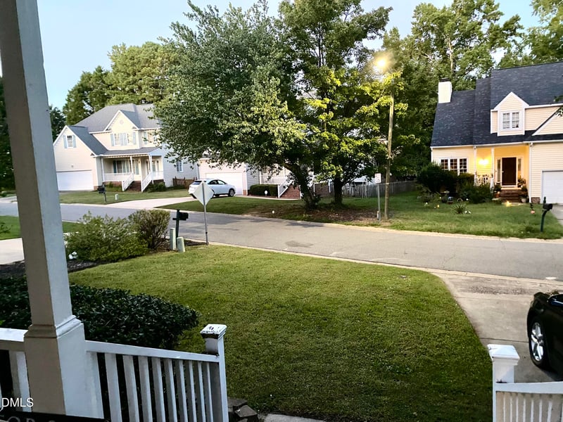1955 Somerset Hills Ct, Raleigh, NC 27604