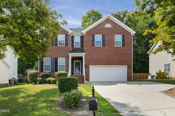 196 Mickleson Ridge Dr, Raleigh, NC 27603
