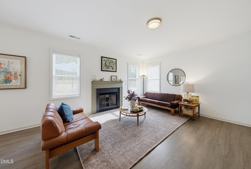 196 Silverleaf Dr, Wendell, NC 27591