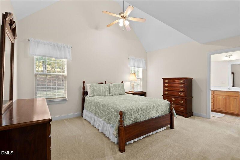 1974 Ferbow St, Creedmoor, NC 27522