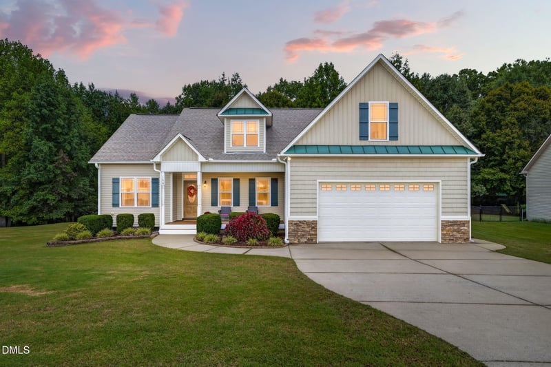 198 Carriage Creek Dr, Smithfield, NC 27577