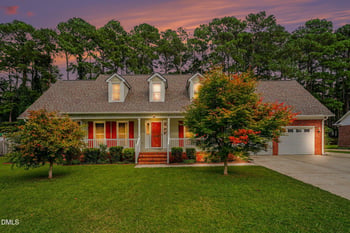 1987 Penrose Dr, Fayetteville, NC 28304