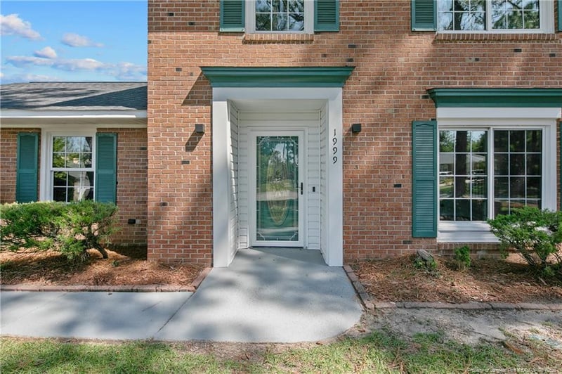 1999 Westcliff Rd, Fayetteville, NC 28304